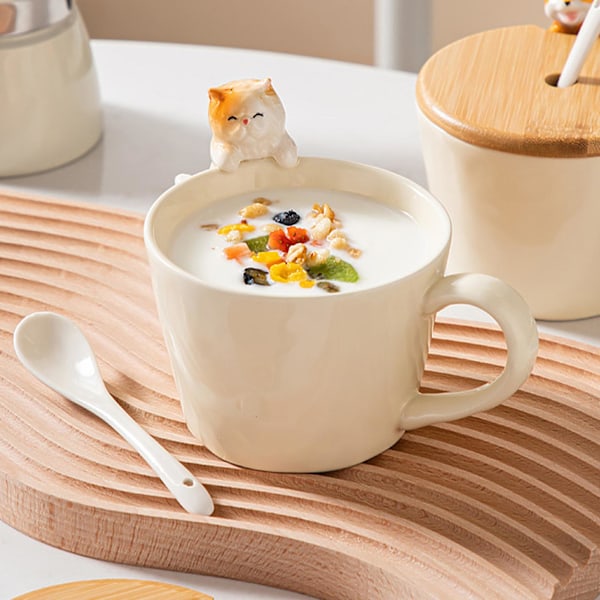 15% Rabat på Kaffe Kop i Form af Kawaii Dyr, 3D Tekop med Låg og Ske til Valentinsdag, Morsdag dog A cup*lid*spoon
