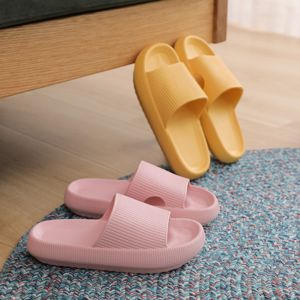 Thick cloud slippers for ladies yellow -