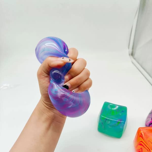 Stressavlastande leksak Nee Doh Dreamy Water Drop Flow Pattern Square Maltose Pinch Mouse Snowflake isbit 5CM rosa Snowflake ice cube 5CM pink