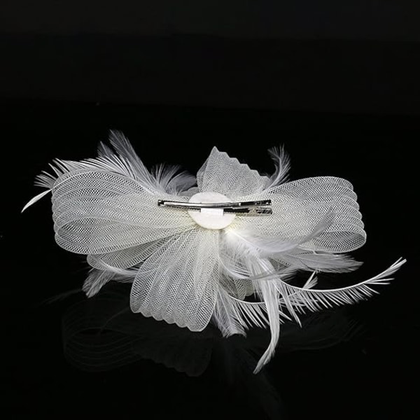 Kvinnlig Fascinator Hatt Blomma Bröllop Fascinator Hårband Fjäder Brud Hårprydnad Hårprydnader Hatt Bowler Mini Topphatt Hårklämmor(beige)