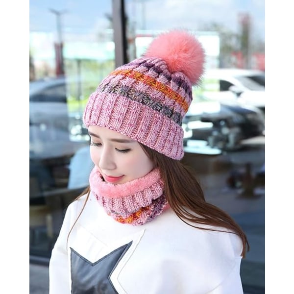 Naisten talvineulottu hattu ja set Pipohattu ja Pom Pom (vaaleanpunainen)