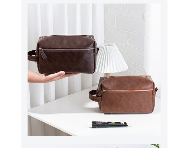 Toilettaske til mænd, rejsetoilettaske i PU-læder med håndtag DarkBrown