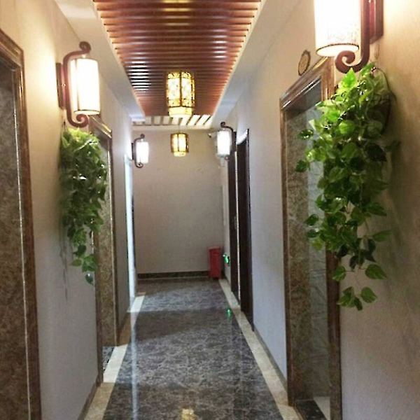2 stk kunstige hengeplanter kunstige planter, 90cm falsk eføy henge grønne Scindapsus blader for dekorasjon