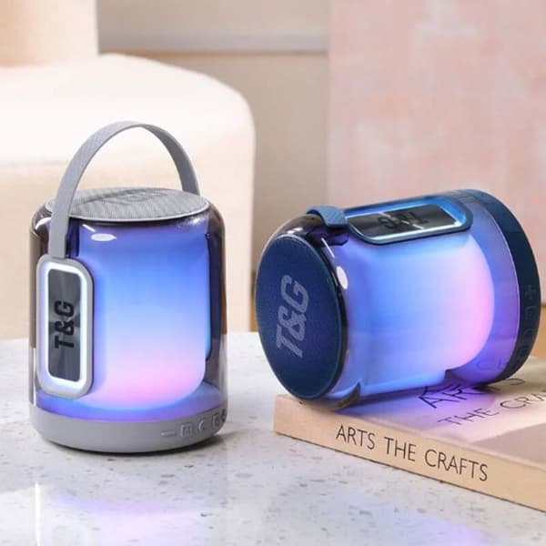 Kannettava Bluetooth-kaiutin RGB-LED-valolla