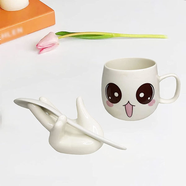 Set med 3 kreativa handformade äggkoppar i keramik, porslin, äggkopp, påskägg, displayställ för hårdkokta ägg, frukostbord, kök, present (vit)