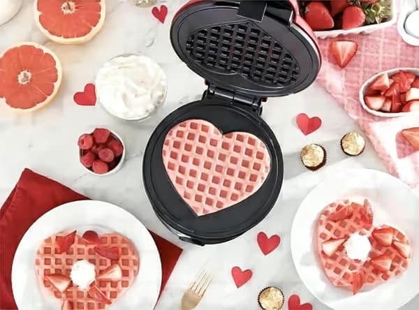 Våffeljärn med non-stick-beläggning, våffelfyllning, justerbar bryningskontroll, hjärtform