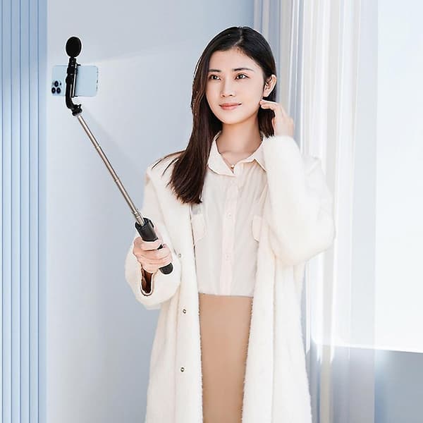 Z14 Pro 140cm Teleskopiskt Stativ med Fyllnadsljus Trådlös Bluetooth Selfie Stick - Vit Multicolor White