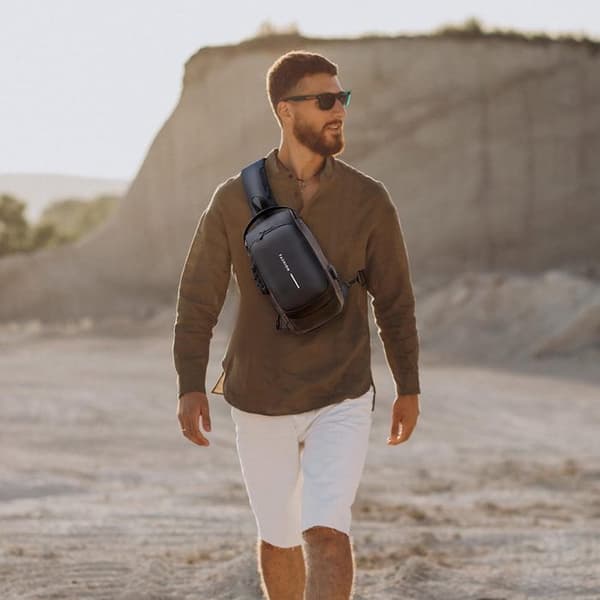 Unisex Axelväskor, Svarta Stöldsäkra Messenger-väskor med USB-laddningsportar, Vattentäta Crossbody-väskor