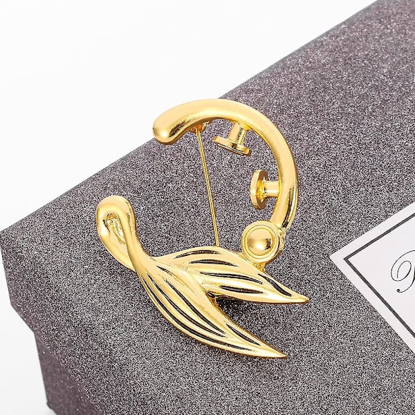 2 st Anime Violet Evergarden Pins och Broscher Guld Färg Cosplay Rekvisita Kostym Legering Emall Pin Setbadge Tillbehör Gåvor