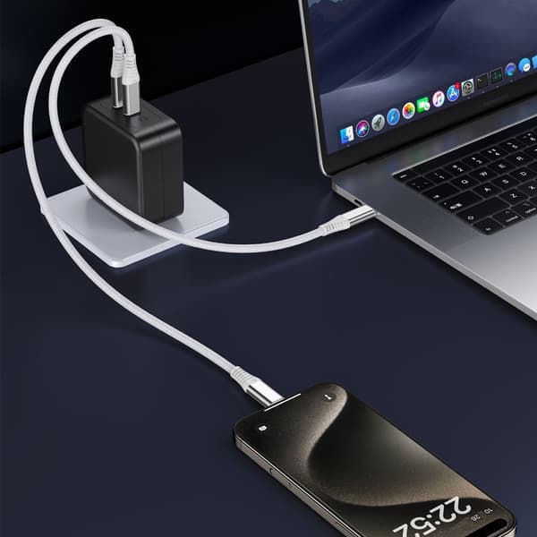 240W USB-C til USB-C hurtigladekabel for telefoner, bærbare datamaskiner og mer, kompatibel med APPLE, Samsung, Huawei White 1 m