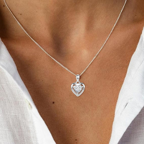 Silver Heart Halsband, 925 Sterling Silver Halsband för Kvinnor Kristall Hjärta Halsband Fin Kärlek Hjärta Halsband Silver Kedja Halsband Kvinnor Present White-Crystal Heart