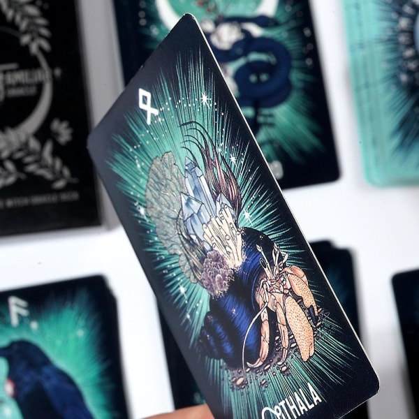Heksens kjæledyr Runic Oracle 24 kort Indie Tarot Deck Runer Runekort Dyreorakel Dyretarotkort Vikingruner