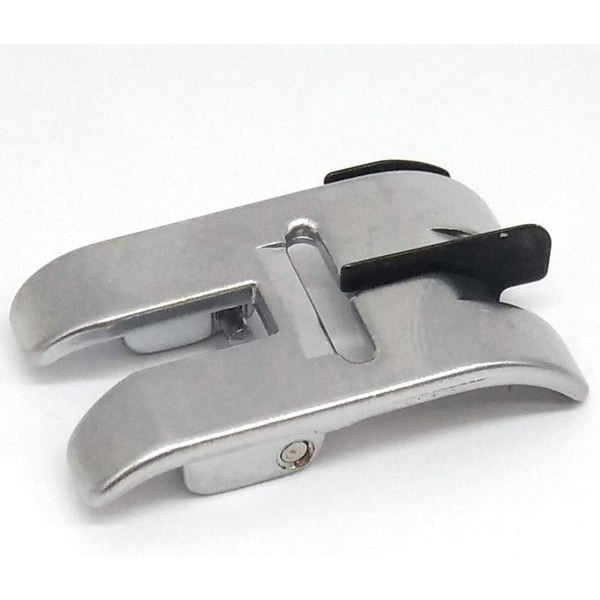 1 kpl #93-036939-91 Snap-on Edge-Join Ditch Foot sopii Pfaff-kotiompelukoneisiin (Stitch in The Ditch Foot)