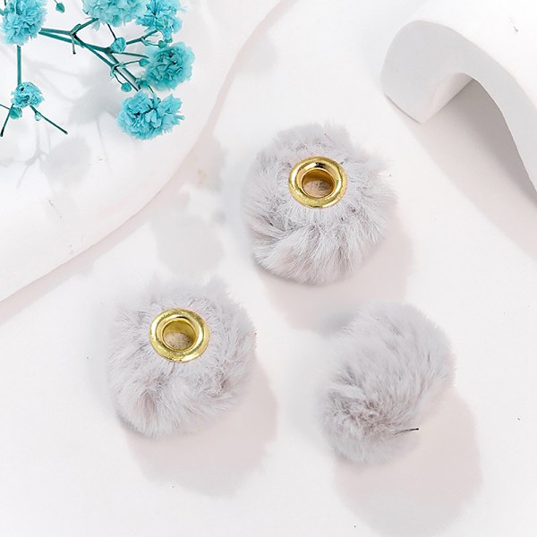 10st pälsbeklädda bollpärlor med raka hål Berlocker DIY Pompom Pe A10
