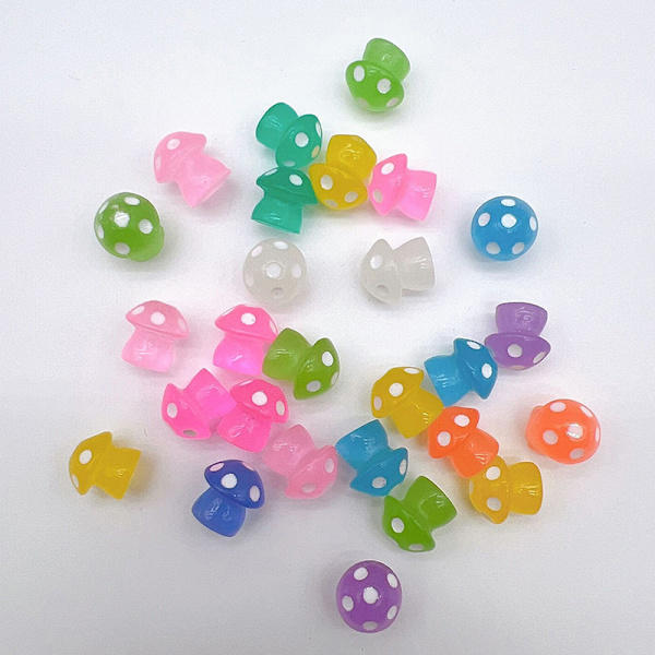 10st färgglada självlysande mini svampfigurer miniatyrmush 10pcs