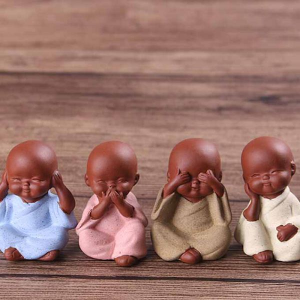Liten Buddha Staty Munk Lila Clay Tea Pet Figurine Hantverk A