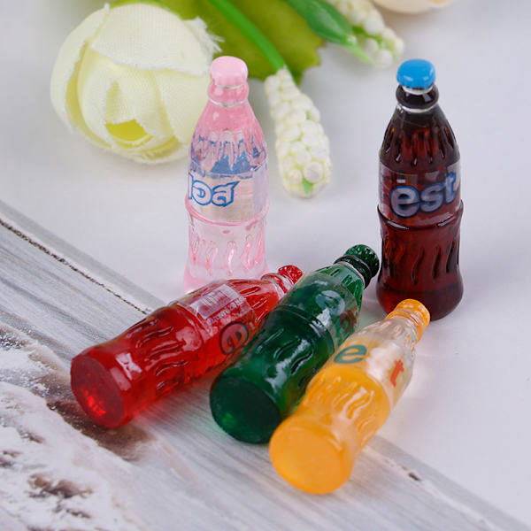5st 1:12 Dockhus miniatyrdrink lek dockhus kök till