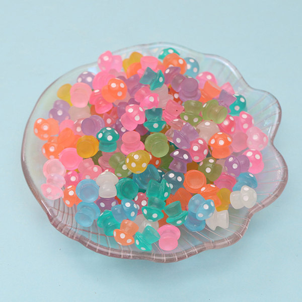 10st färgglada självlysande mini svampfigurer miniatyrmush 10pcs