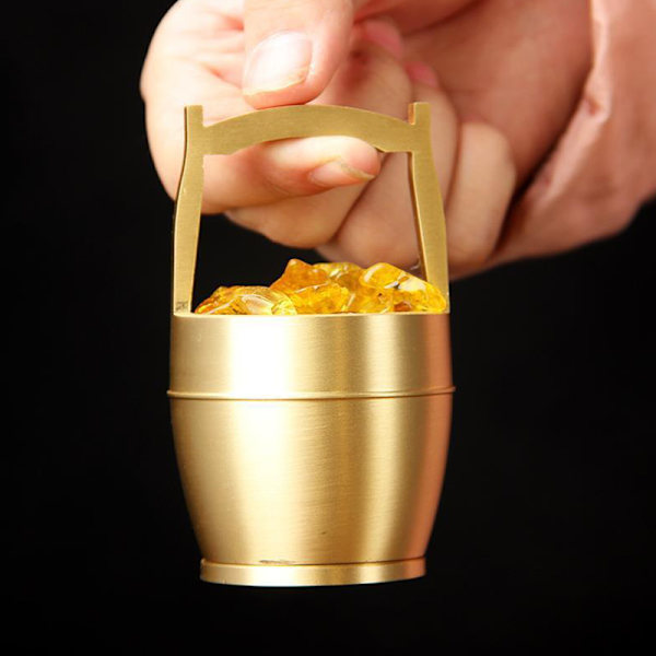 Ren mässing hink med guld Ornament Lucky Fortune Craft Feng Shu A