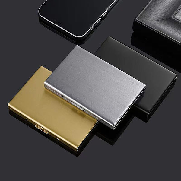 Mode Antimagnetisk korthållare i aluminium Kvinnor Män Metall Mirror silver