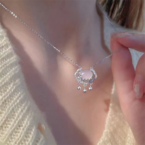 Ny stil Xiangyun Longevity Lock Hänge Halsband Nyckelben Ch