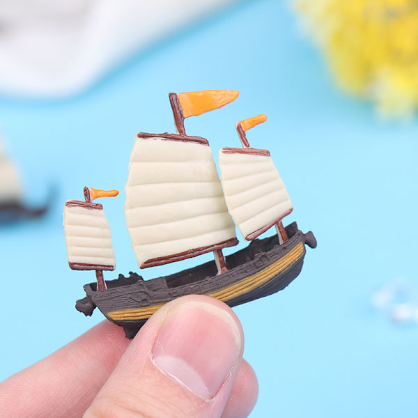 Dockhus Miniatyrmodell Mini Piratskepp Sea Yacht Ocean Boat A2