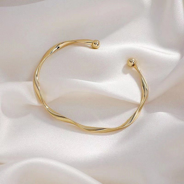 Armband Kvinna Mobius Ring Armband Ins Light Luxury Niche Des Gold