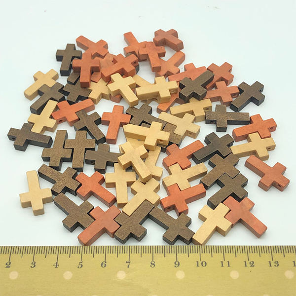 50 st Cross Beads Trädekorationer Hängsmycken Trä DIY C MIX