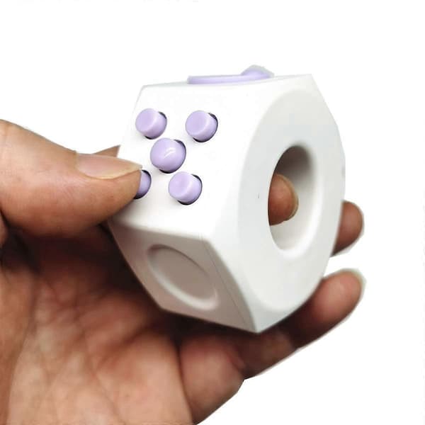 Stressreduserende ringer, angstlindrende leker. purple