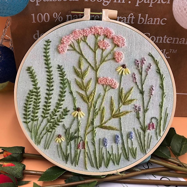 Nybegynnerens broderiramme blomstersett, stemplet korsstingsett med søte blomster og planter inkluderer broderiramme og farge, tråder nålesett F