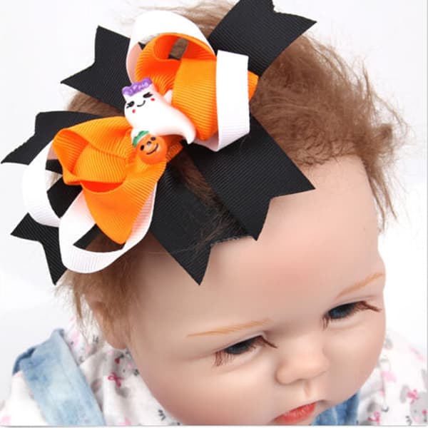 Babytyttö Halloween