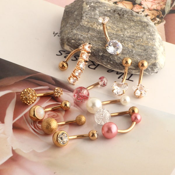 Navle Piercing