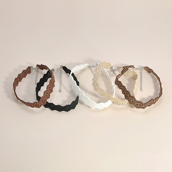 Gotisk retro halsband VIT