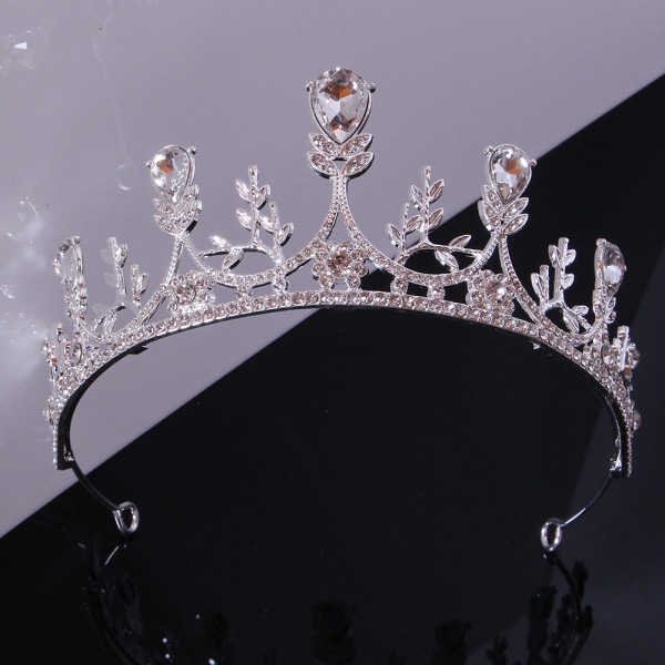 Kristalli hääkruunu tiara