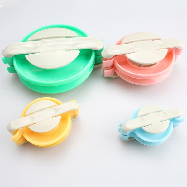 4 Storlekar DIY Garnbollstillverkare Set 3,4/4,1/6,2/8,1 cm