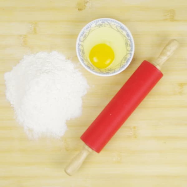 Anti-Rolling Rolling Pin (Red) - Non-Stick Silicone Coated Surface Wood H