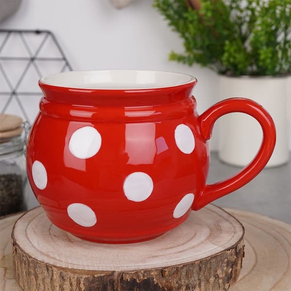 Keramikkrus for kaffe og te med komfortabelt håndtak