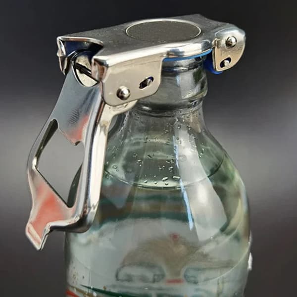 Multifunctional Bottle Opener with Sealed Lid Labor-saving Beer Opening Tool for Kitchen Home Bar BBQ 1pc