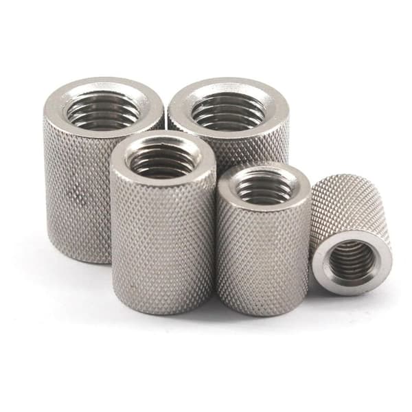 20-pack M8 räfflade muttrar 12 x 40 mm 304 rostfritt stål