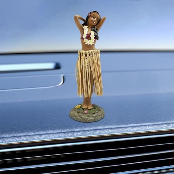 Hawaiisk dashborddukke til bilens dashbord, hawaiisk jente som poserer samlefigurer