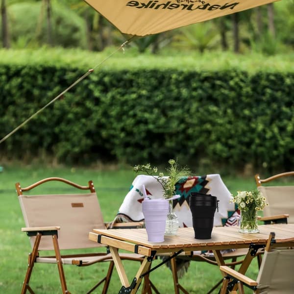 Sammenleggbart reisekrus med sugerør 600 ml svart