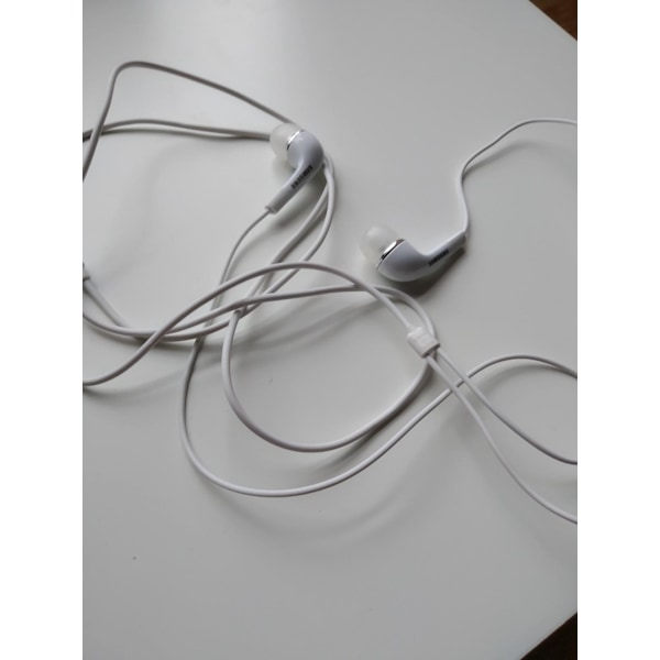 For Samsung EHS64 3.5mm Headphones with Remote - White