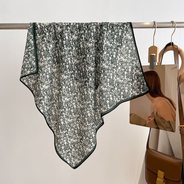 68x68cm Silkeskjerf Strandskjerf 2 2