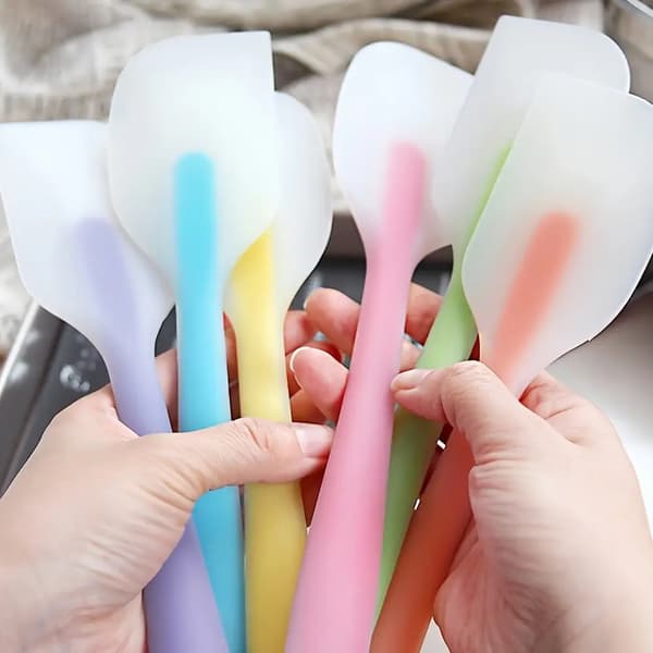 Heat-resistant silicone spatulas with stainless steel core, 5-piece flexible non-stick