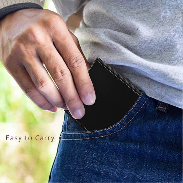Wallet-style Guitar Pick Holder Suitable for 6-string/4-string Guitar/Bass/Ukulele Holds 12 Picks Soft Leather