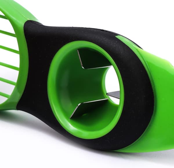 2 Pcs Avocado Slicer Multifunctional Fruit Cutter Peeler Pitter 3-in-1 Avocado Tool for Fruit Kiwi Mango