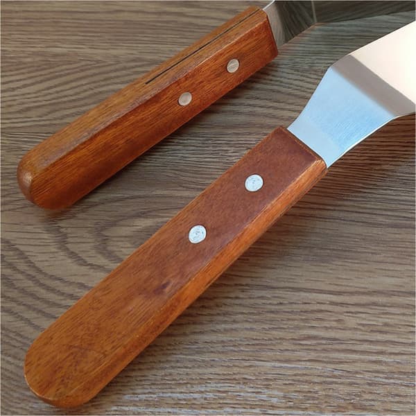 Stekespade i rustfritt stål med trehåndtak - Perfekt for baking, grilling og matlaging 55