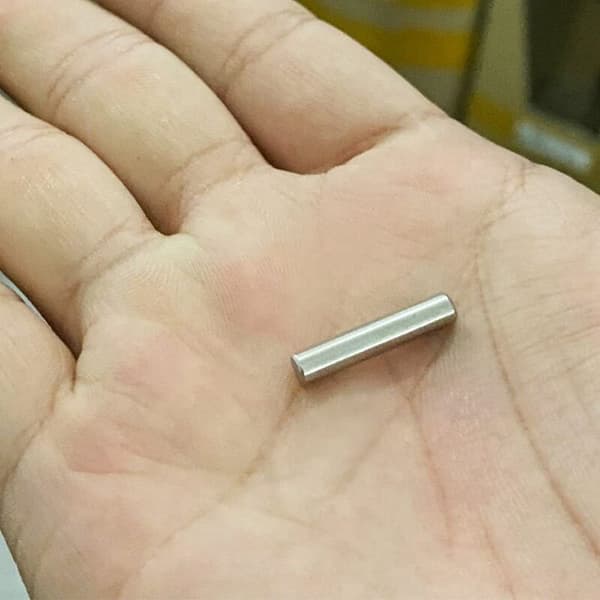 100 stk 4X 20 mm 304 rustfritt stål hylle sylindrisk rammebrakett