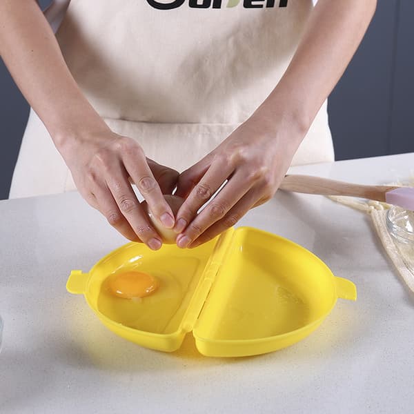 Sjelden perleomelett kokt eggform dampet eggfrokost, 4 egg, gul