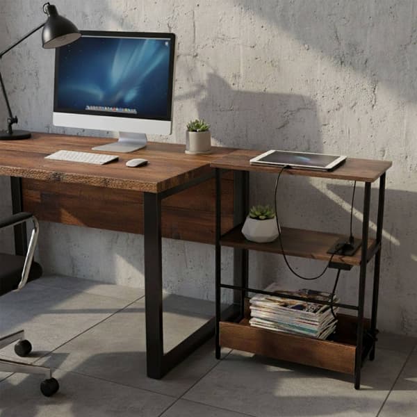 Sidebord med USB-porte og stikkontakter